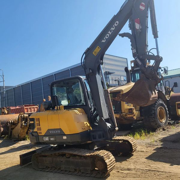  볼보 EC60E 2015년식 2900만원 판매합니다.