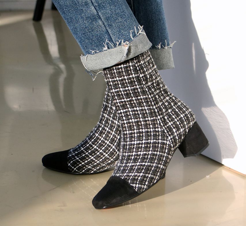  앞코 스웨이드 패브릭 체크 5cm 퍼앵클부츠
