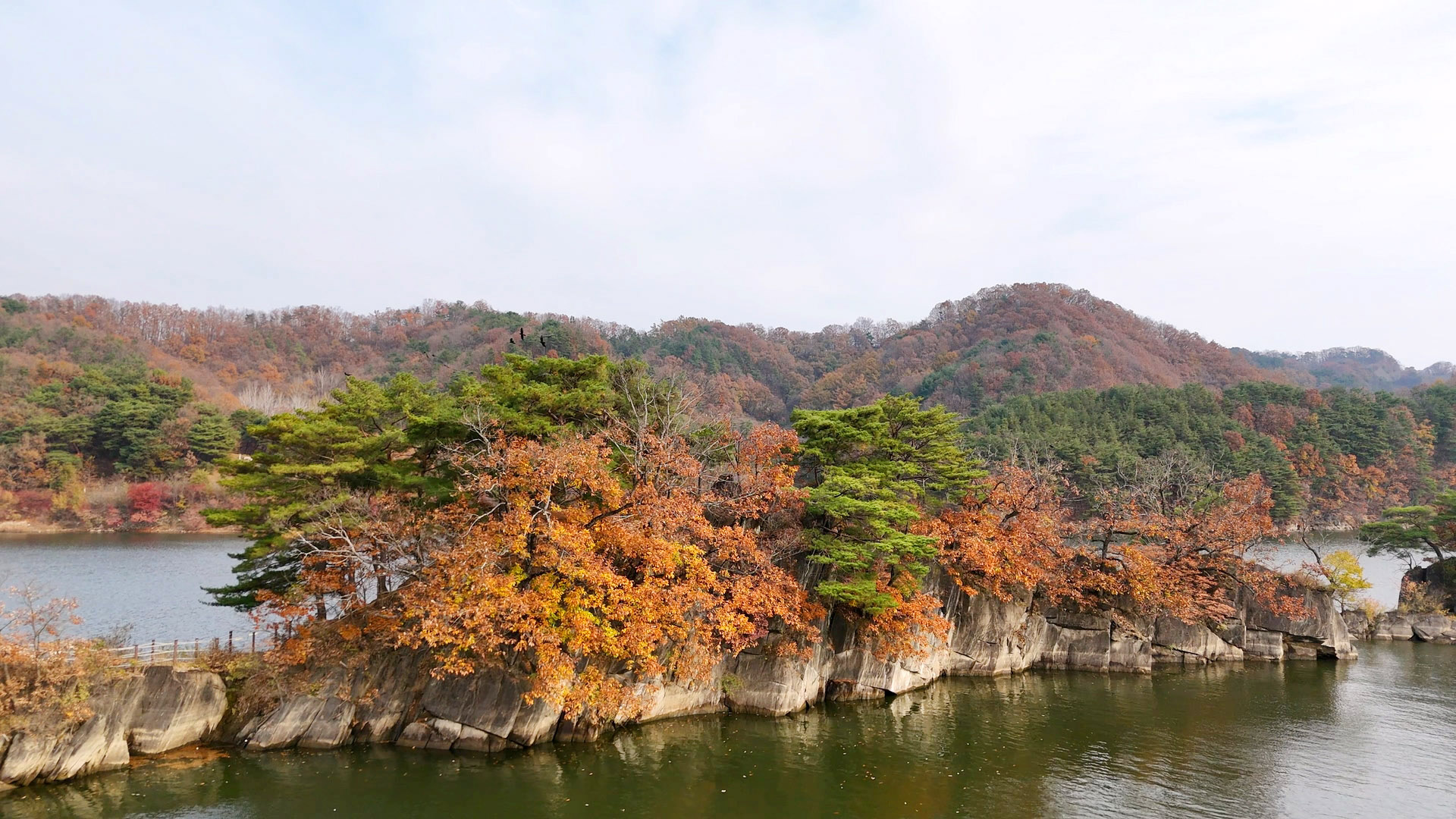 부소담악