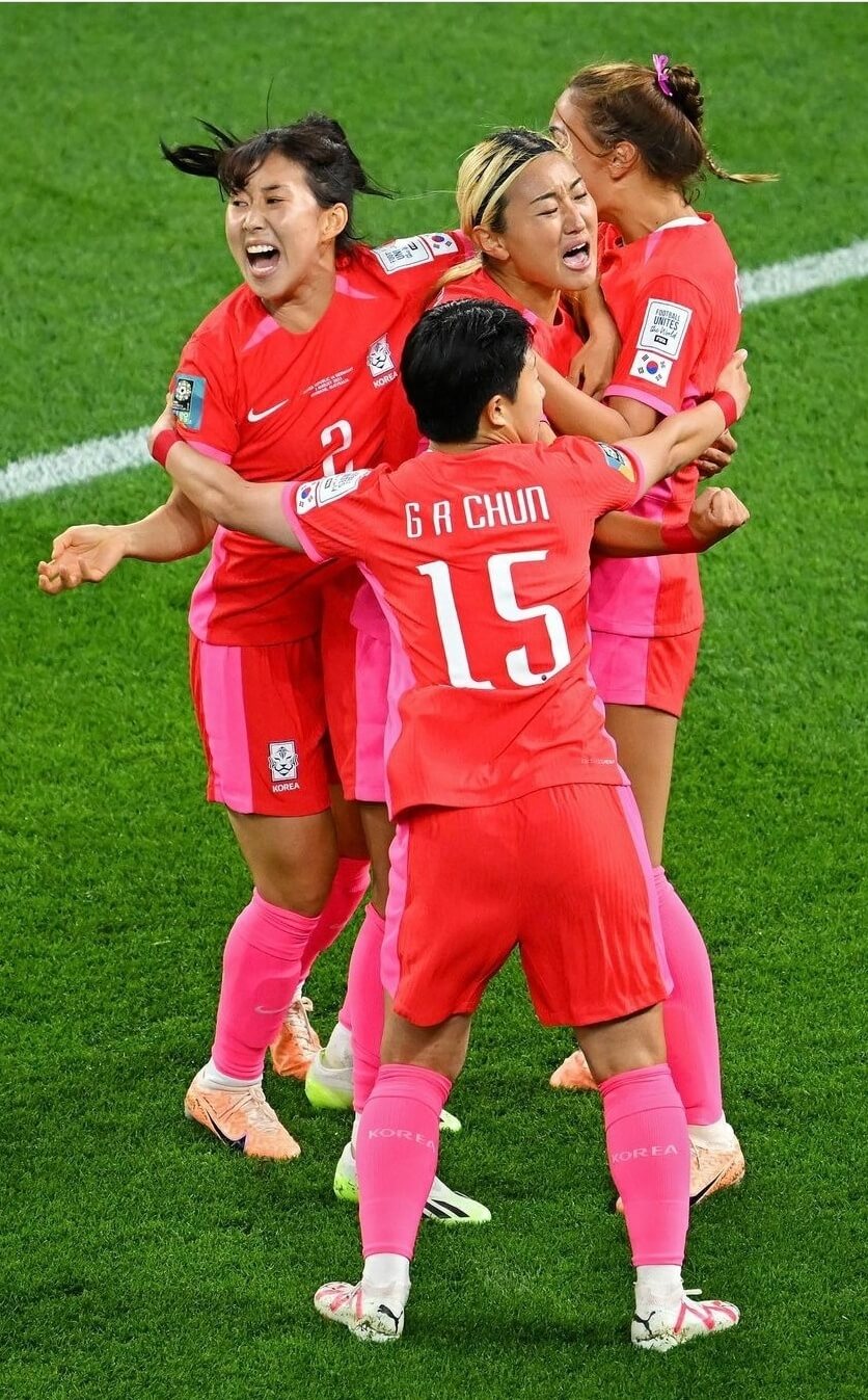 대한민국여자축구선수들