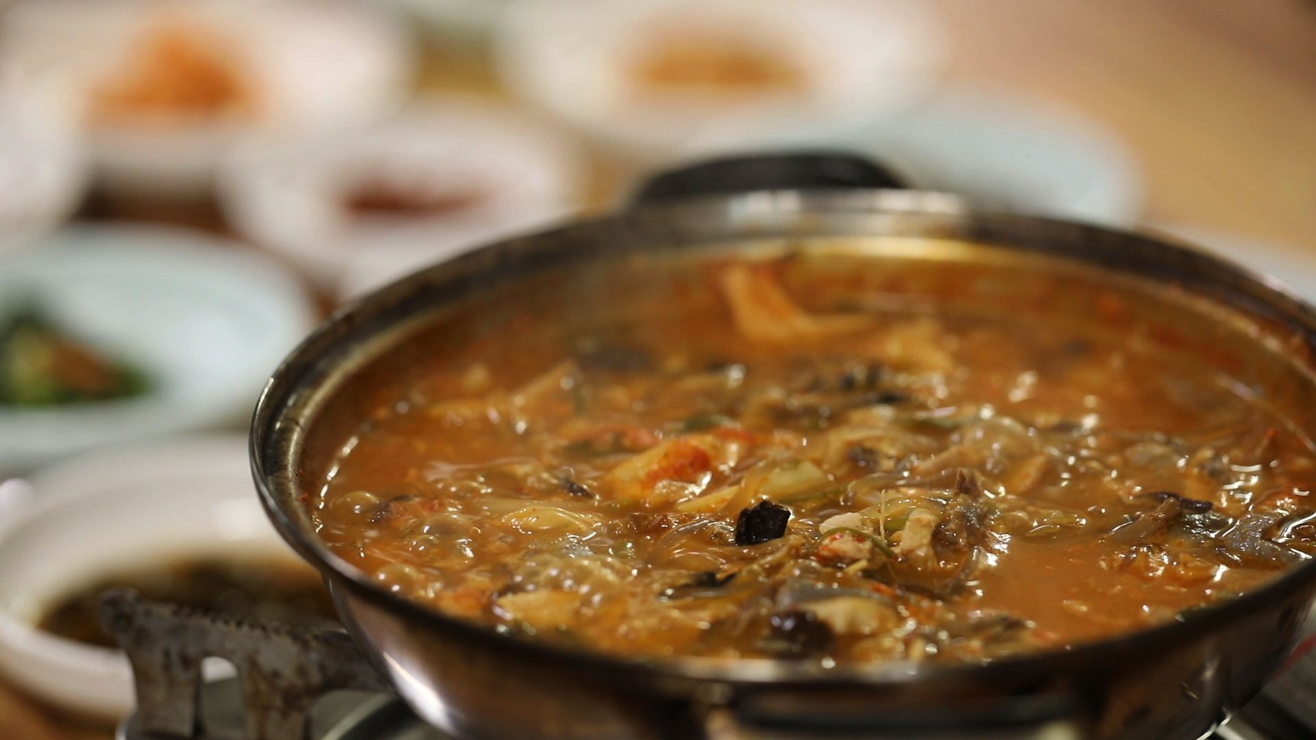  김영철의 동네한바퀴 청주 서운동 원도심 달동네 노부부 자연산 버섯찌개 맛집 위치