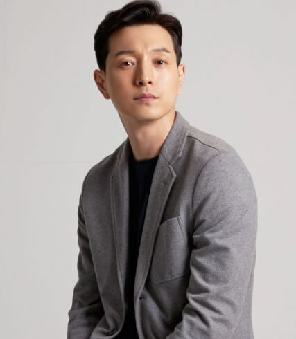 배우-정성일