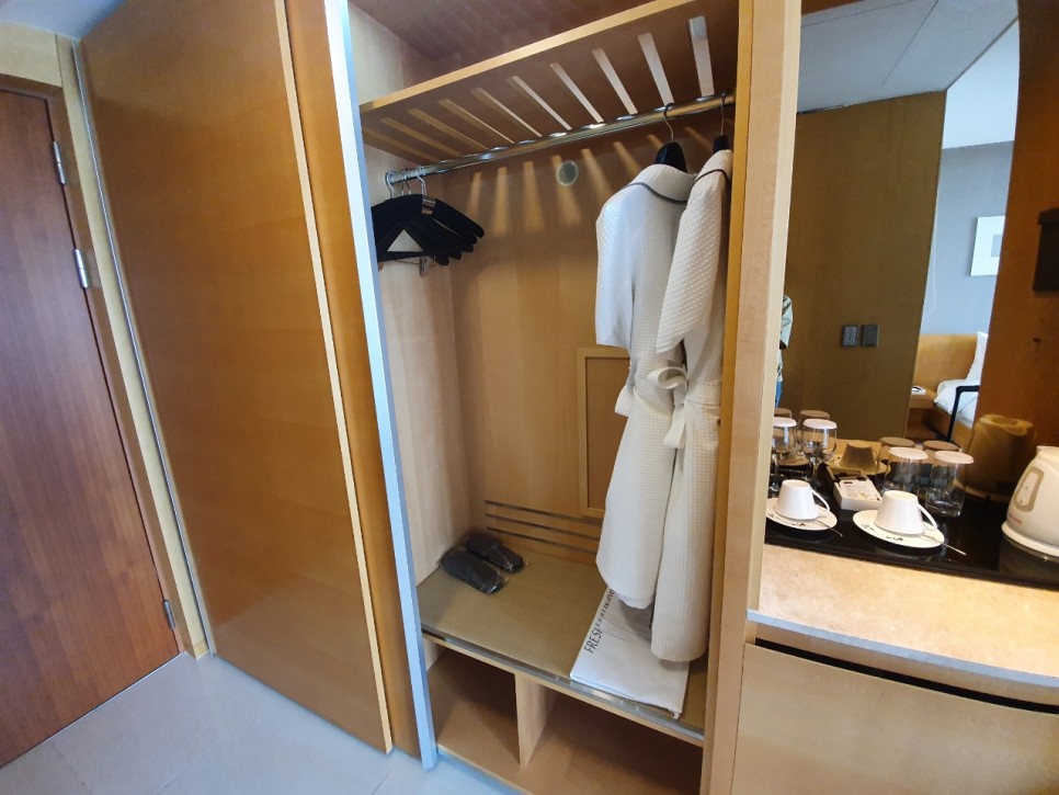 남해 5성급 호텔 소노캄 여수 스탠다드 슈페리어 킹 룸 6