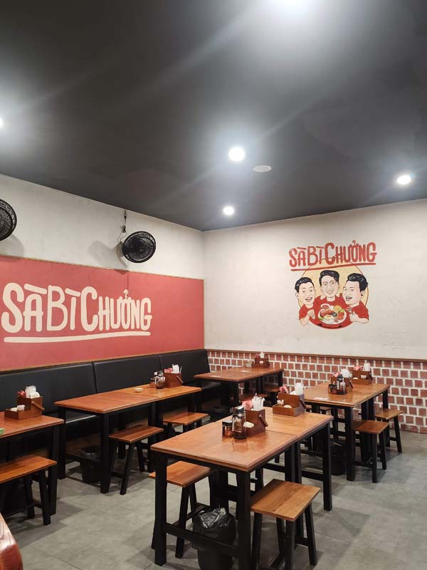 호치민여행_호치민맛집_5군_깔끔한껌승식당_껌땀사비쯔응_1층테이블