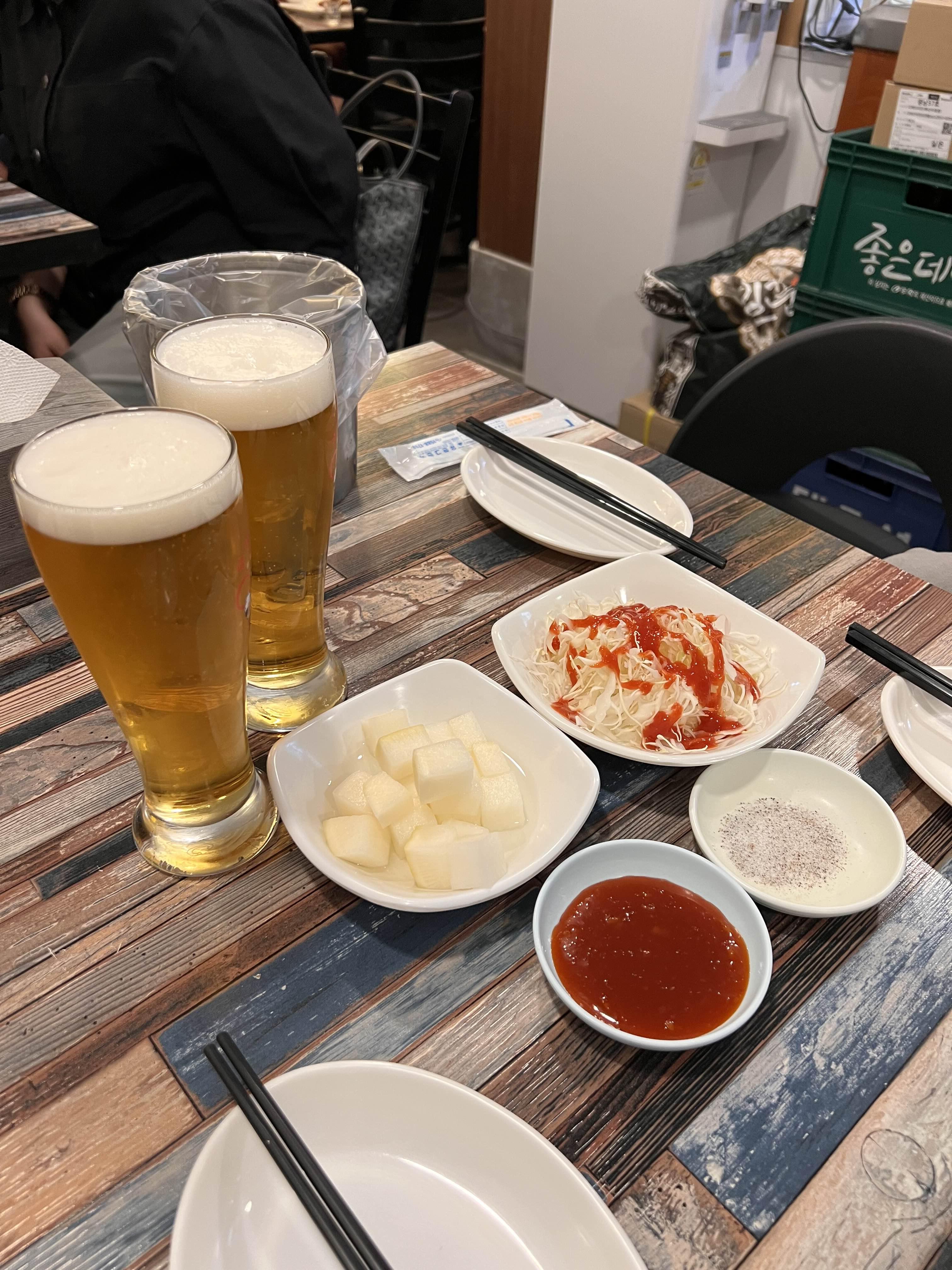 디케이치킨 이미지