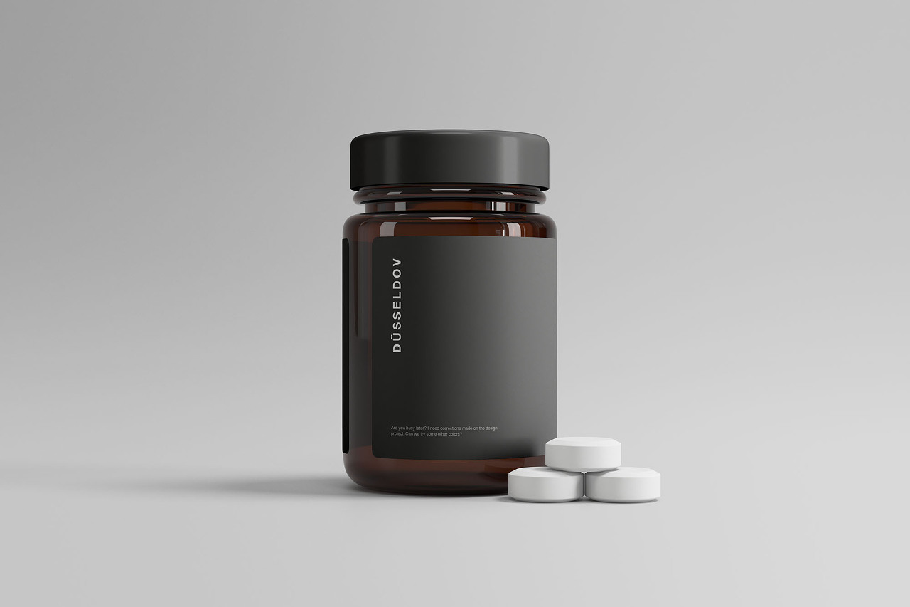 Medicine Bottle with Pills Mockup(알약이 든 약병 목업)