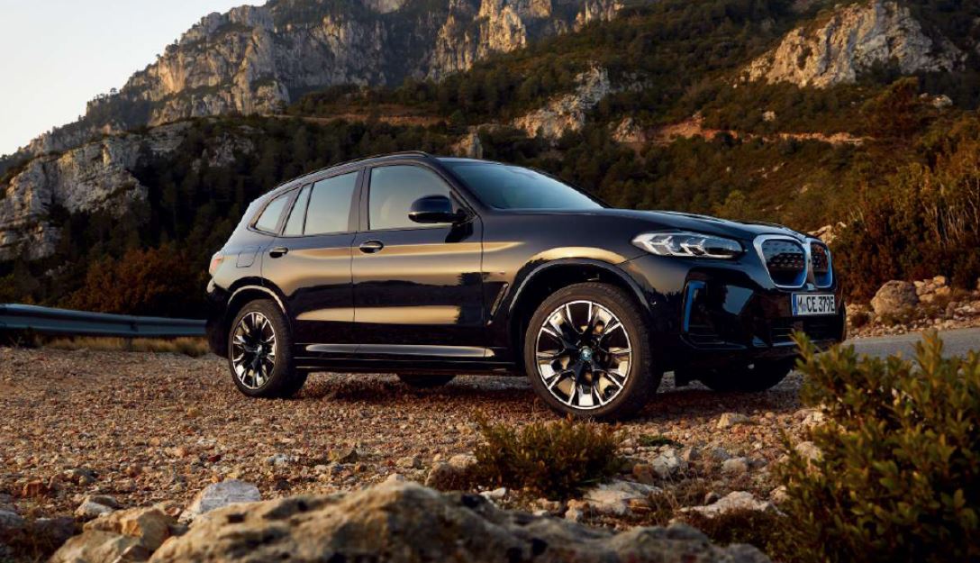 2023 BMW iX3 포토