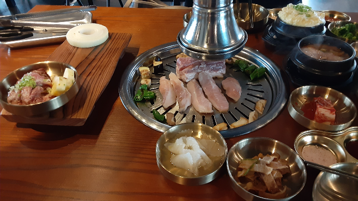 한국식 고기구이 YOOK92