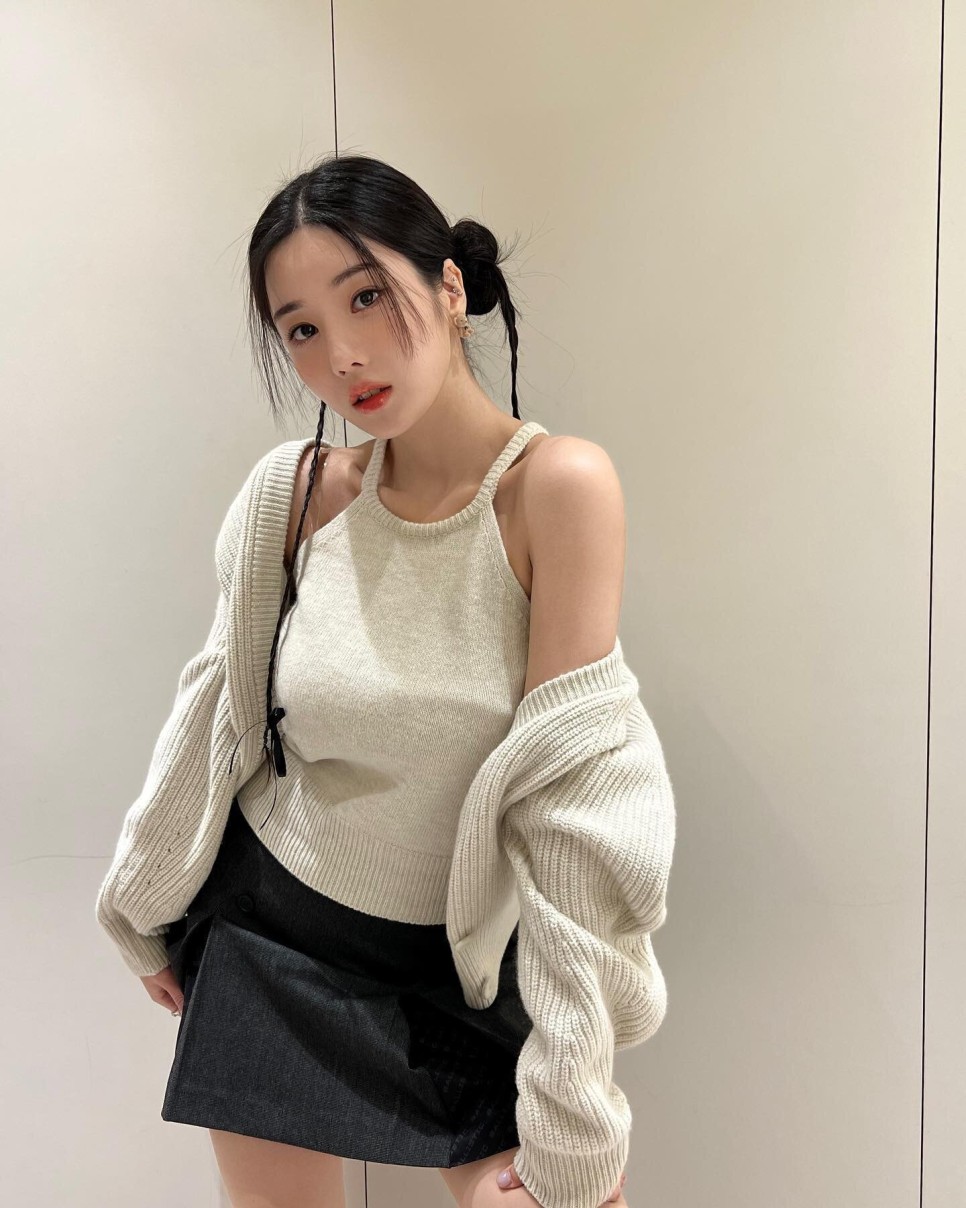  권은비 인스타그램 셀카 사진 221204
