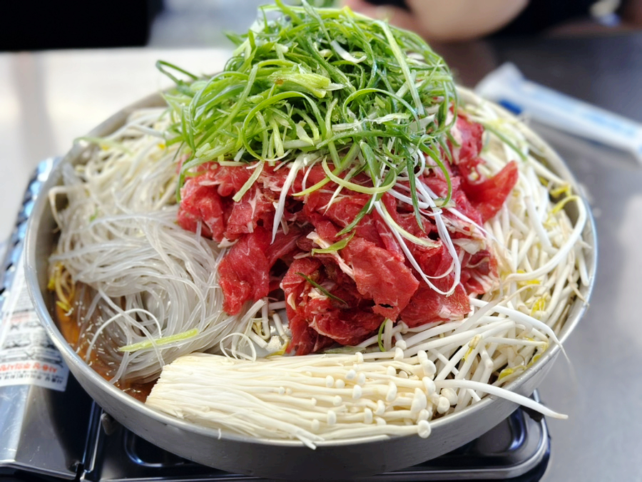  부산 동래 산더미 불고기 푸짐하다! 점심특선 단돈 만원! “우짝고”