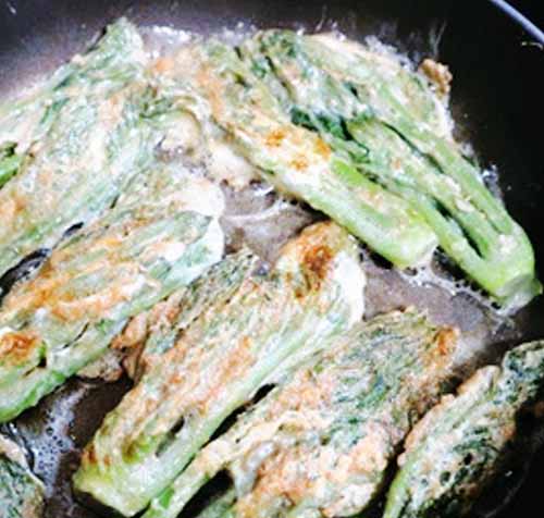 두릅 전 레시피 5. 프라이팬에 두릅 전 부치기
