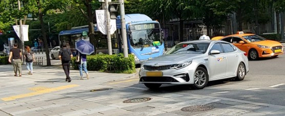 우회전 일시정지 도로교통법 계도기간 종료 