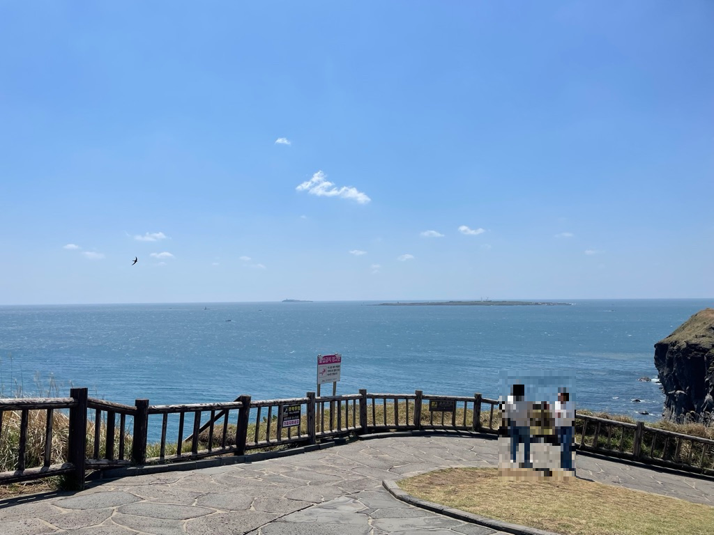 송악산에서 바라본 마라도