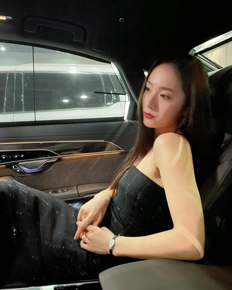  크리스탈 정수정 인스타그램 셀카 사진