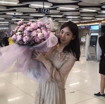 í™©í•˜ë‚˜ ë‚˜ì´ í