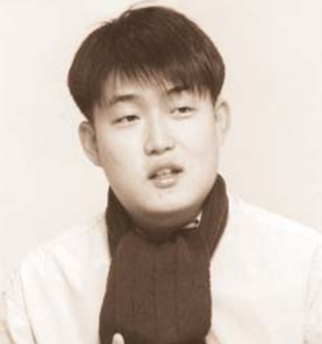 가수 김현철