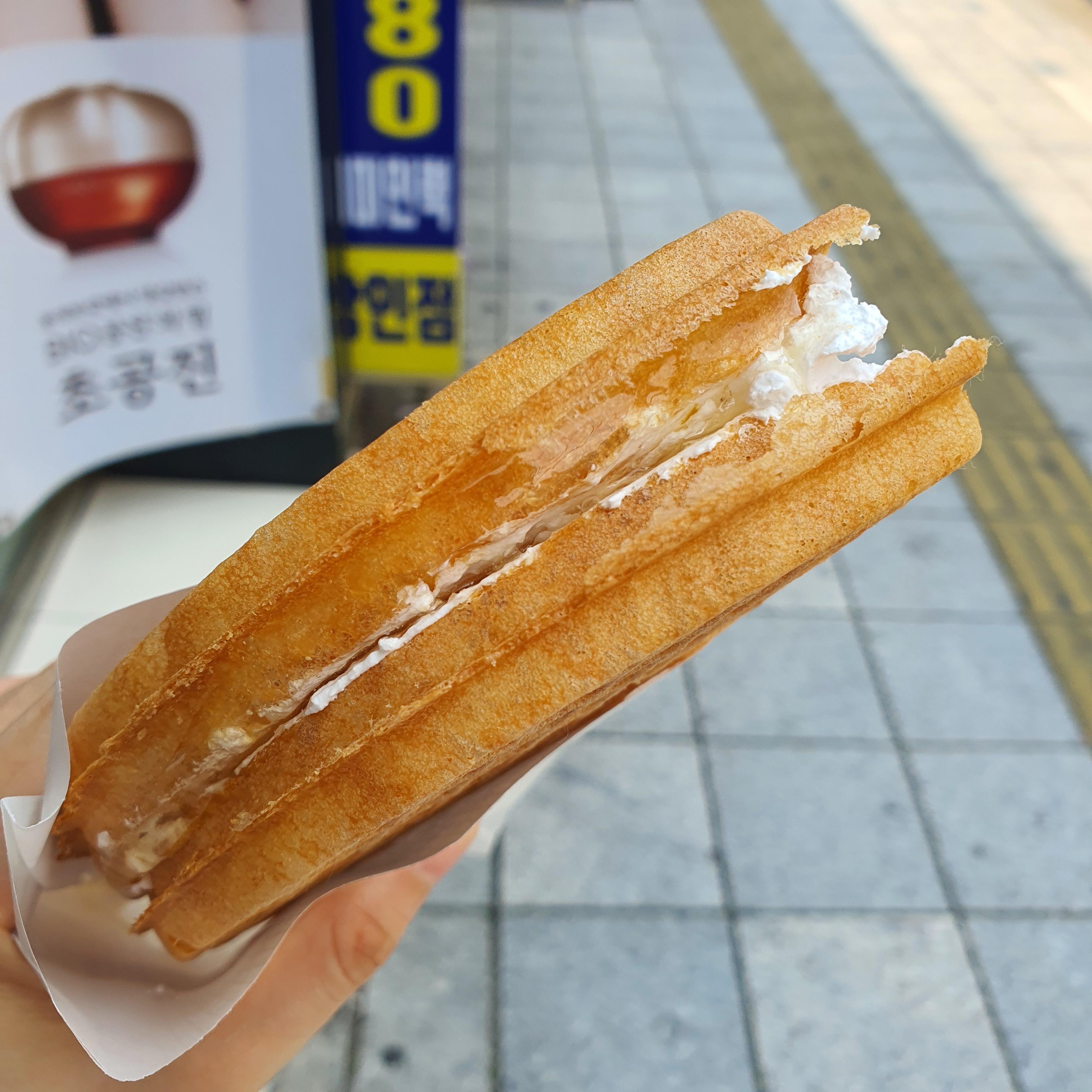  대구 상인동 대혜자 1000원 와플 맛집, 노브랜드버거 바로옆. 맛도 좋아요 가성비 기본 와플