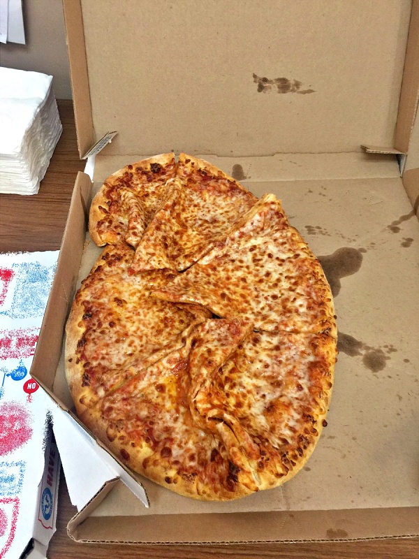 피자 박스 하얀거 이름,피자세이버,팁줌