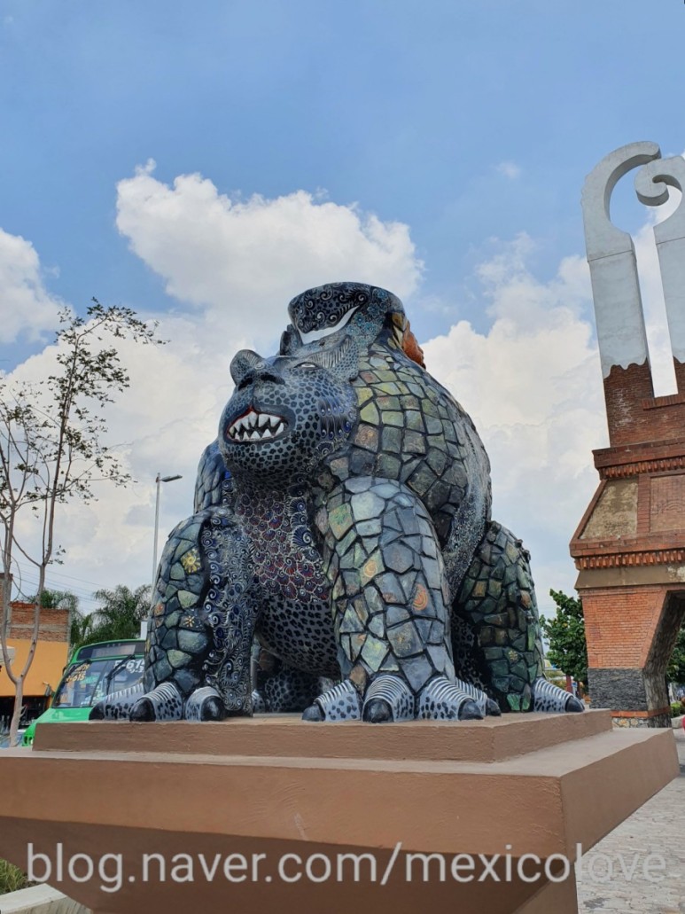 또날라 할리스코 14