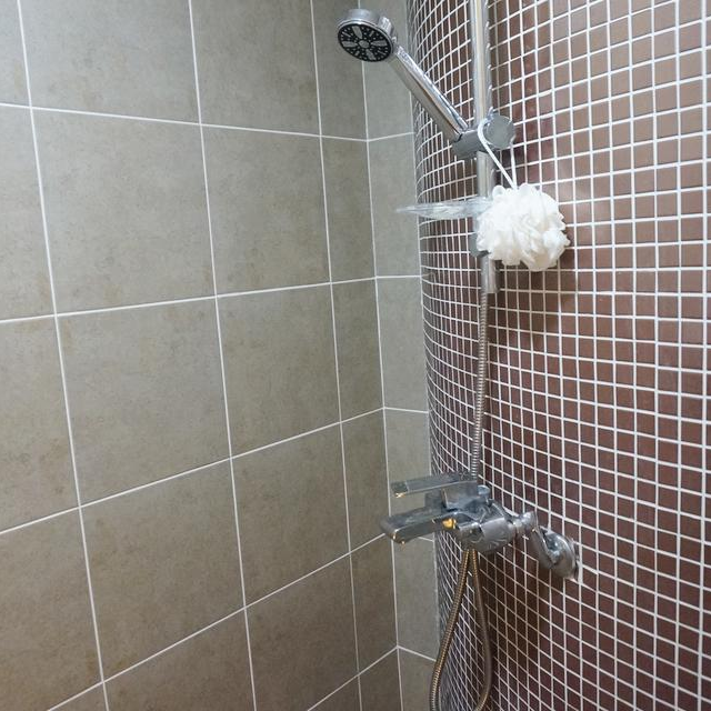 샤워실 1