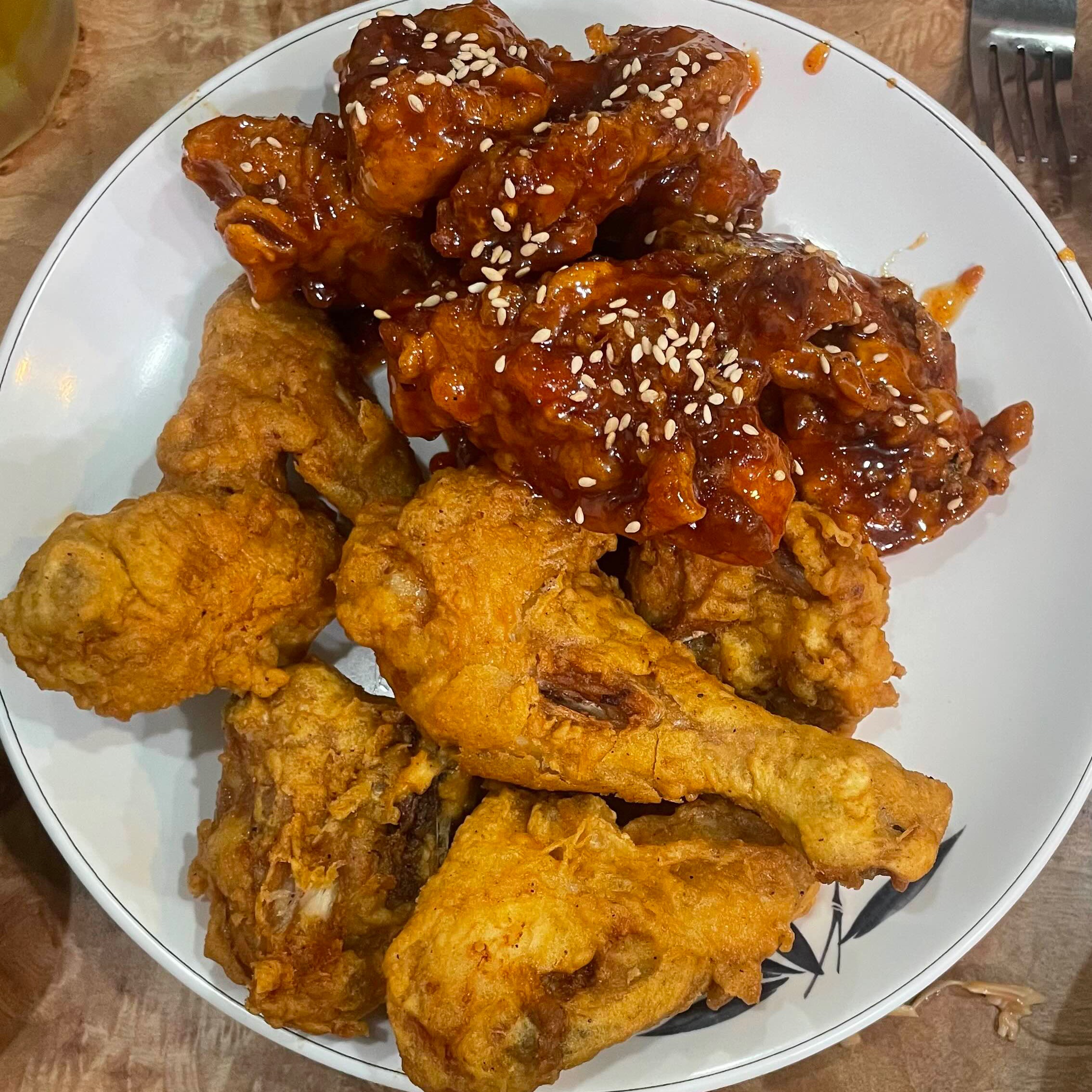 25시 호프 치킨 이미지
