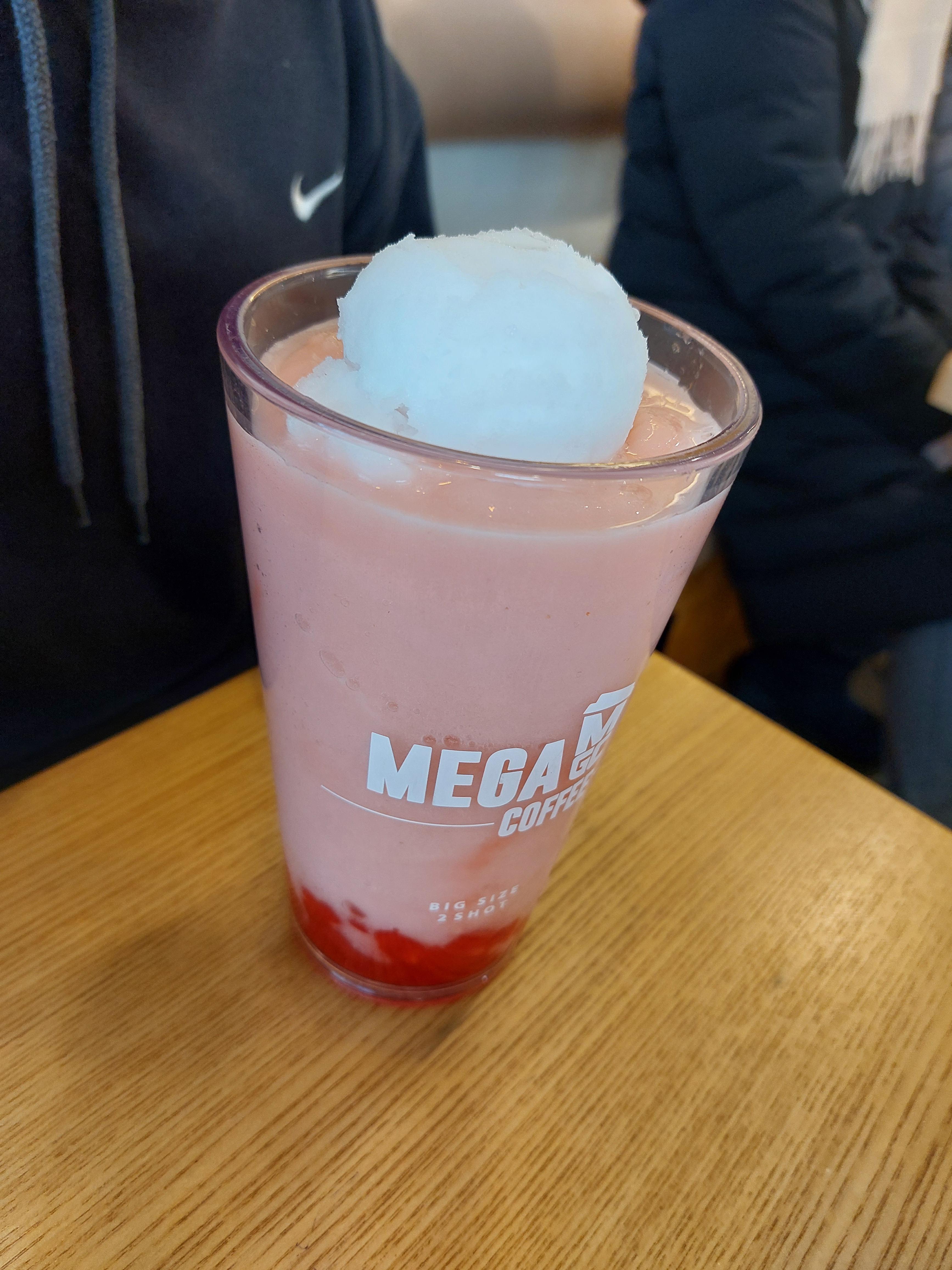 원내동 메가커피 레몬 셔벗 딸기 스무디