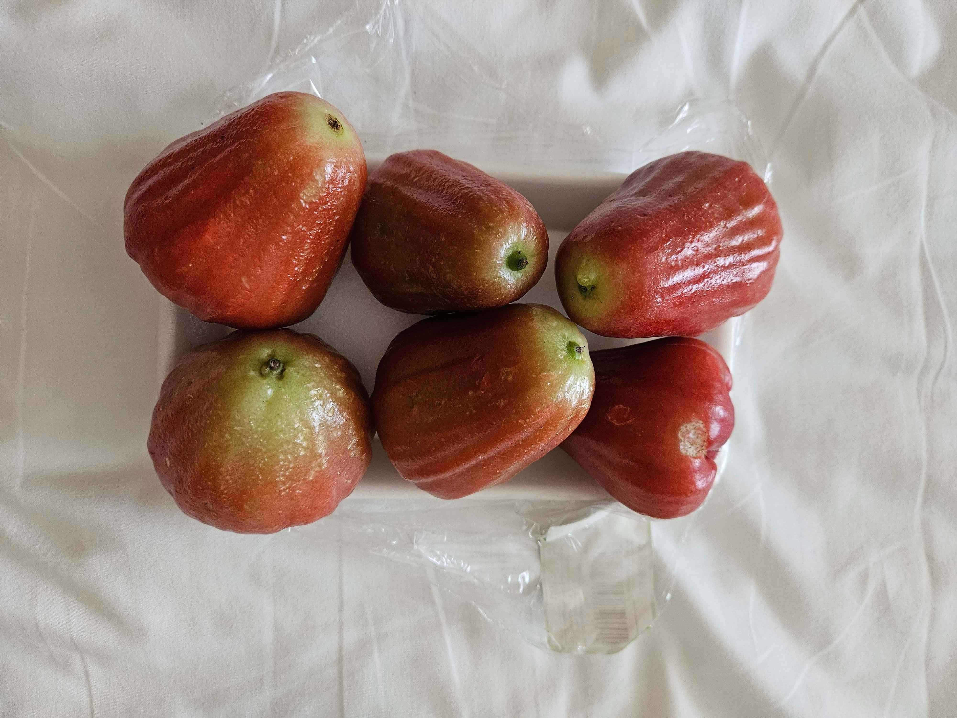 Vietnamese plum
