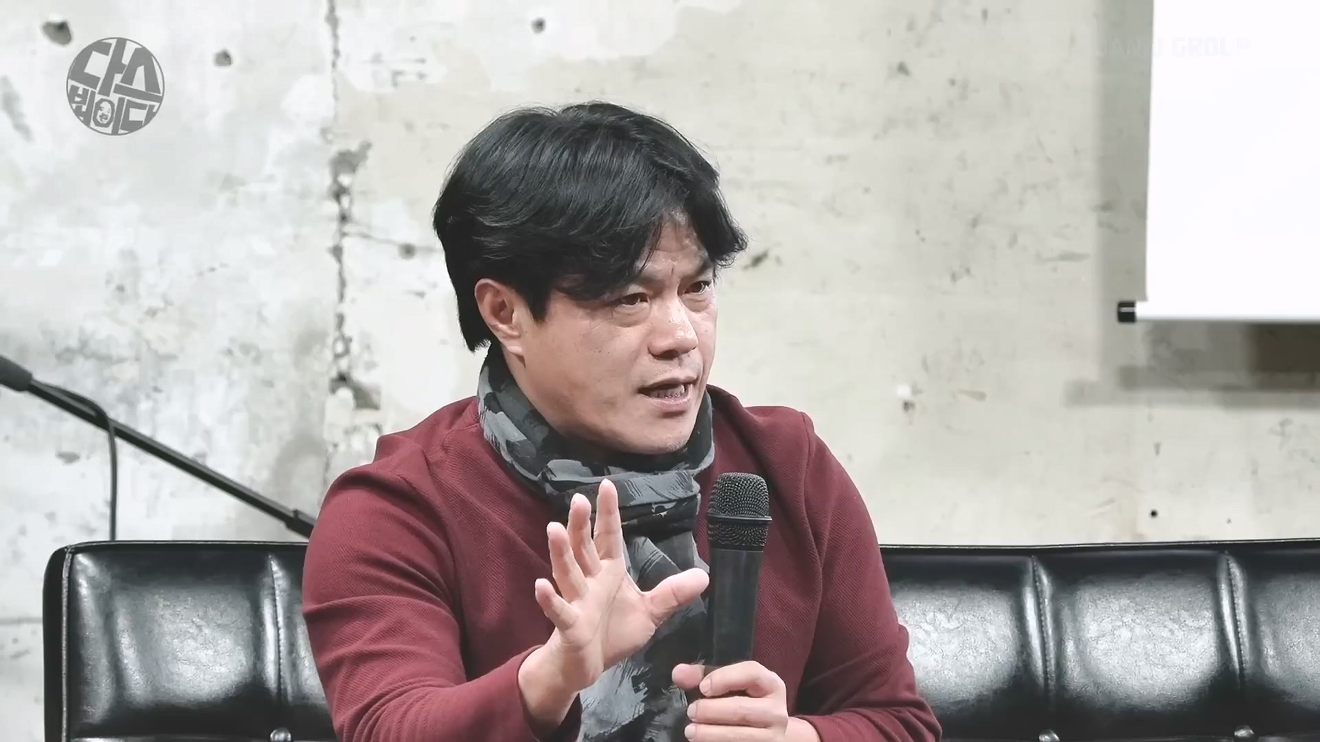 [김어준의 다스뵈이다] 337회 윤석열 체포 이렇게 하자, 박구용의 혁명 3단계, 2025 맛 좀 봐라 (1080p_30fps_H264-128kbit_AAC).mp4_20250111_164538.425.jpg