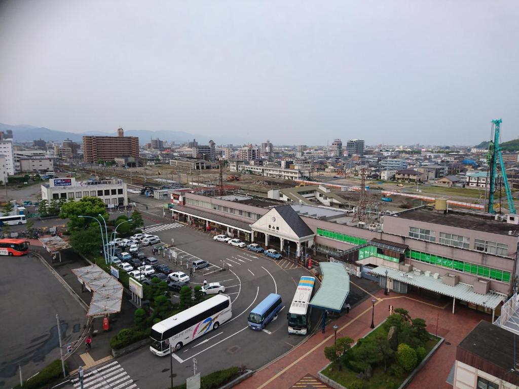 터미널 호텔 마쓰야마 주변