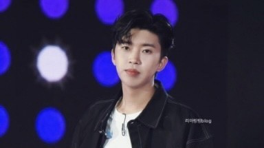 The winner of t he 31st High1 Seoul Music Awards, 4th Hero Lim Young-woong, nct 127 Red Carpet ⭕ ⭐ 트로 Trot Singer Brand Reputation