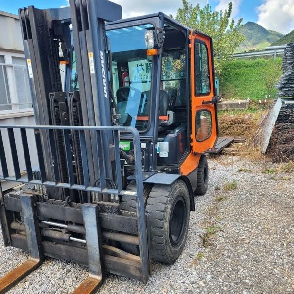  두산 D33SE7 2018년식 3500만원 판매합니다.