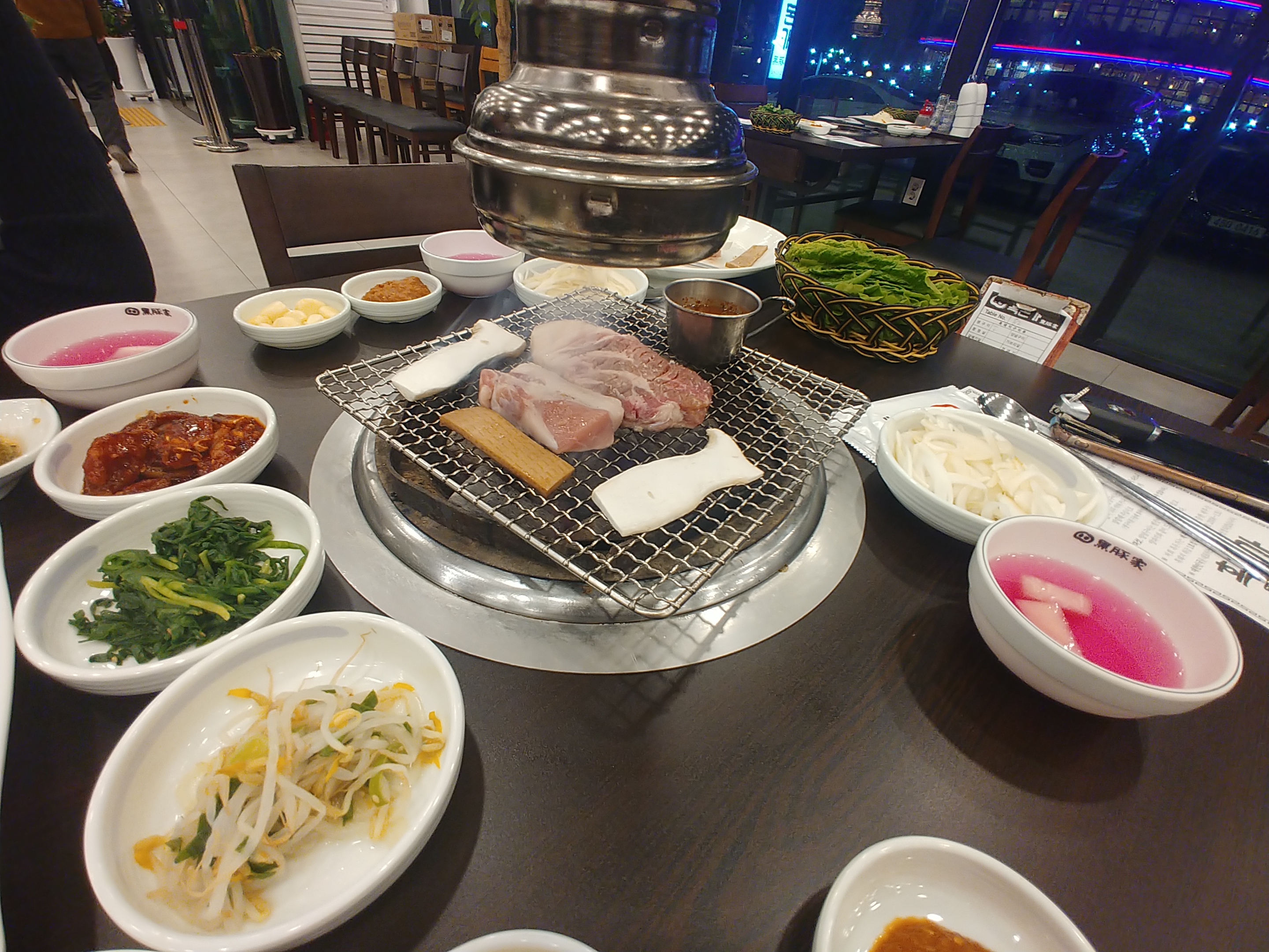 흑돈가 이미지