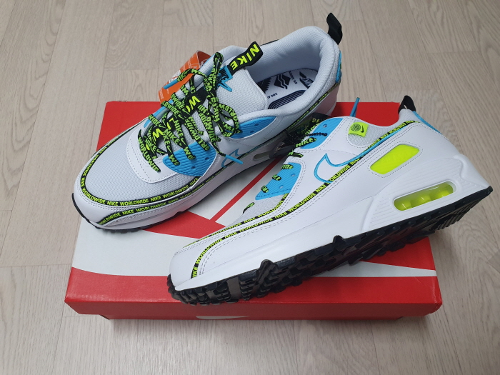 NIKE Airmax 90 신발 옆모습