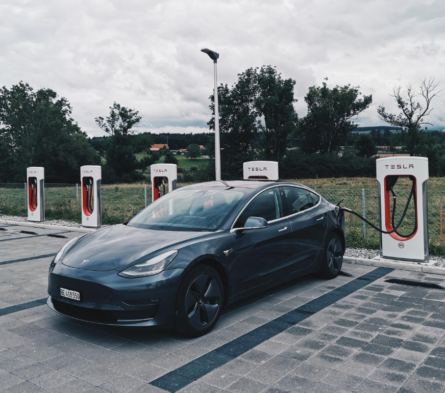  테슬라주식 사도될까요? (테슬라 구독서비스:tsla)