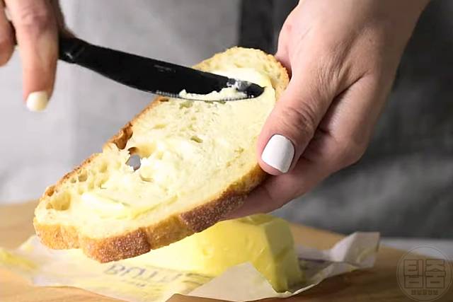 버터 녹이기 레스토랑 버터녹이는법 버터녹이는시간