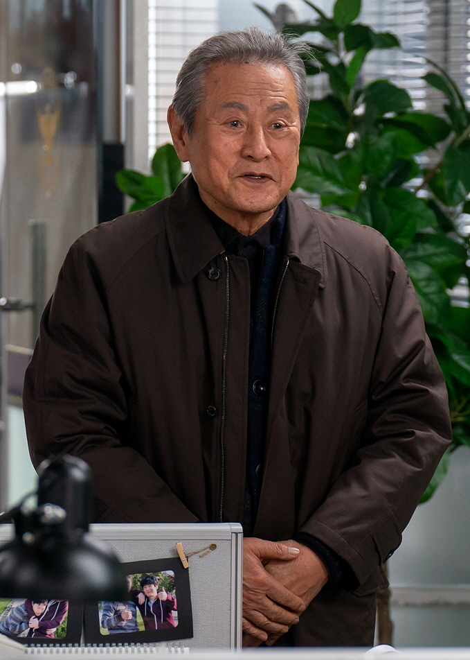  모범형사 2 13회 우태호 그리고 기동재 진실과 또 다른 가방