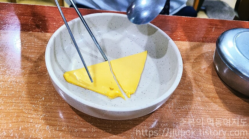 김가네-부대찌개-치즈-사리