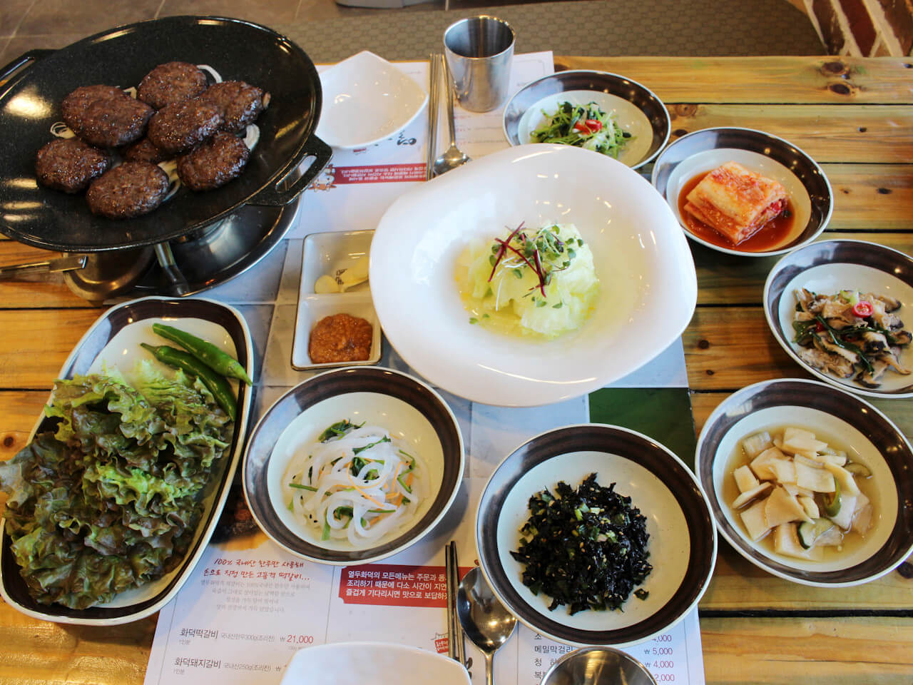 생방송투데이 3791회 키워드 다큐 성공인 용인 한우 떡갈비와 4종 막국수 맛집 고기리열두화덕