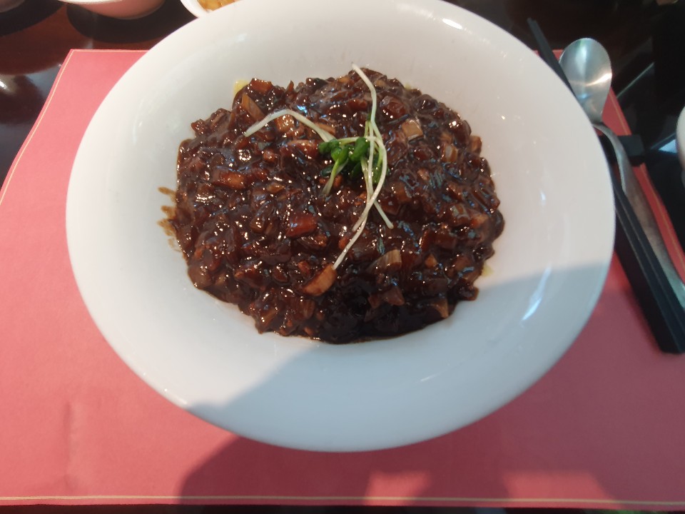  거제 고현 팔선루 메뉴판 / 가게도 깔끔,  맛도 깔끔