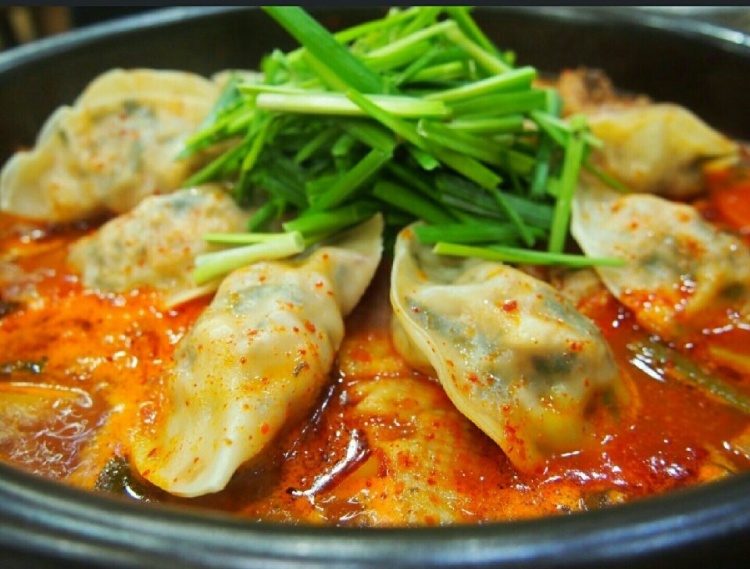 산야초한방백숙 이미지