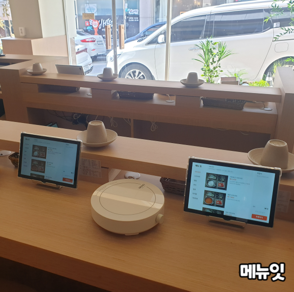  샤브로21 송촌점 다찌테이블 테이블오더 메뉴잇 설치 사례