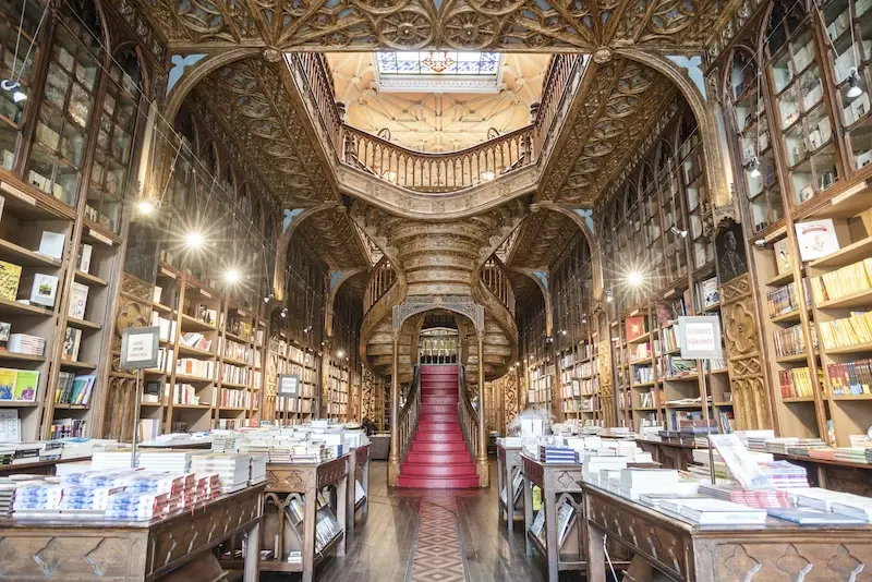 렐루 서점 (Livraria Lello, 포르투갈 포르투)