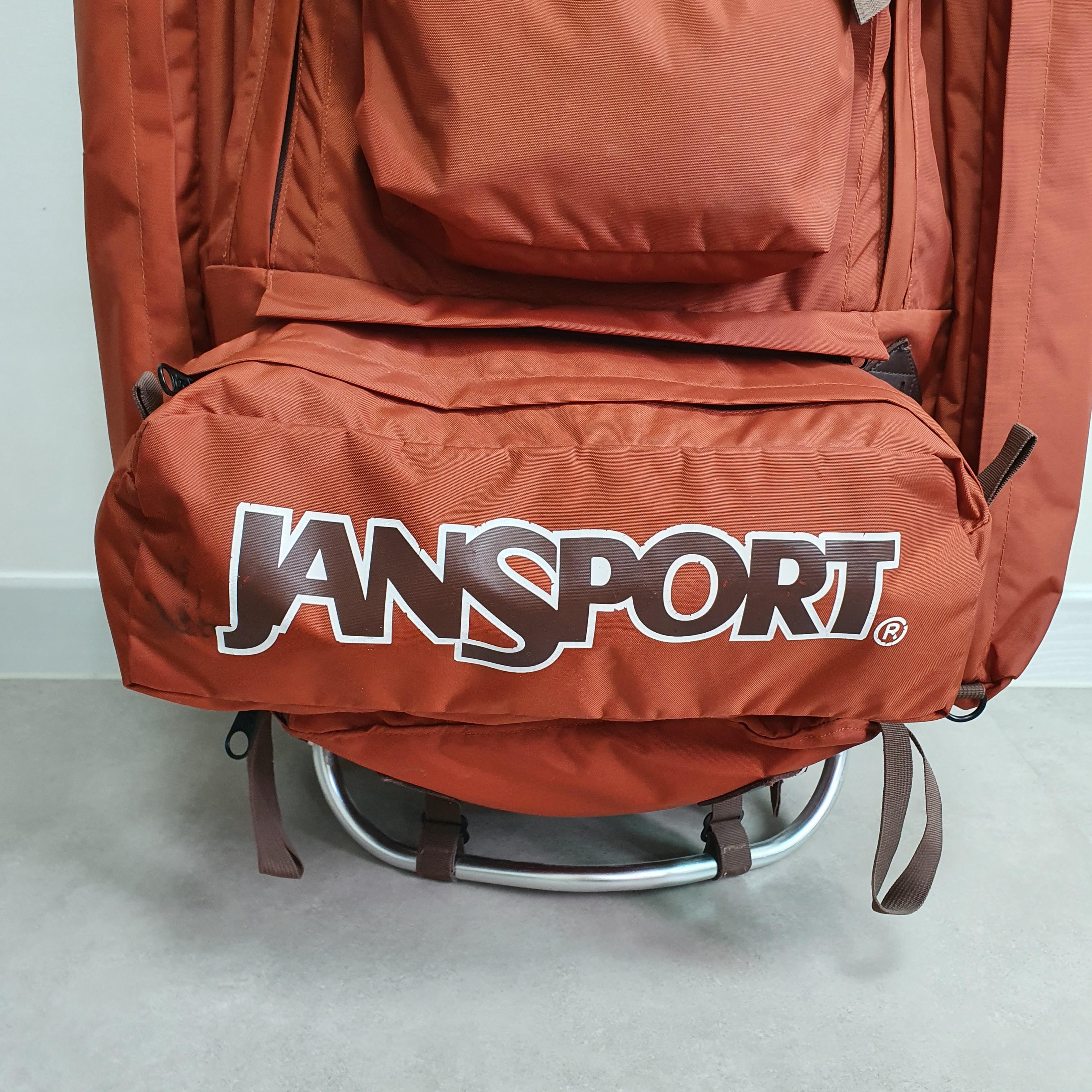 D2 jansport 85L
