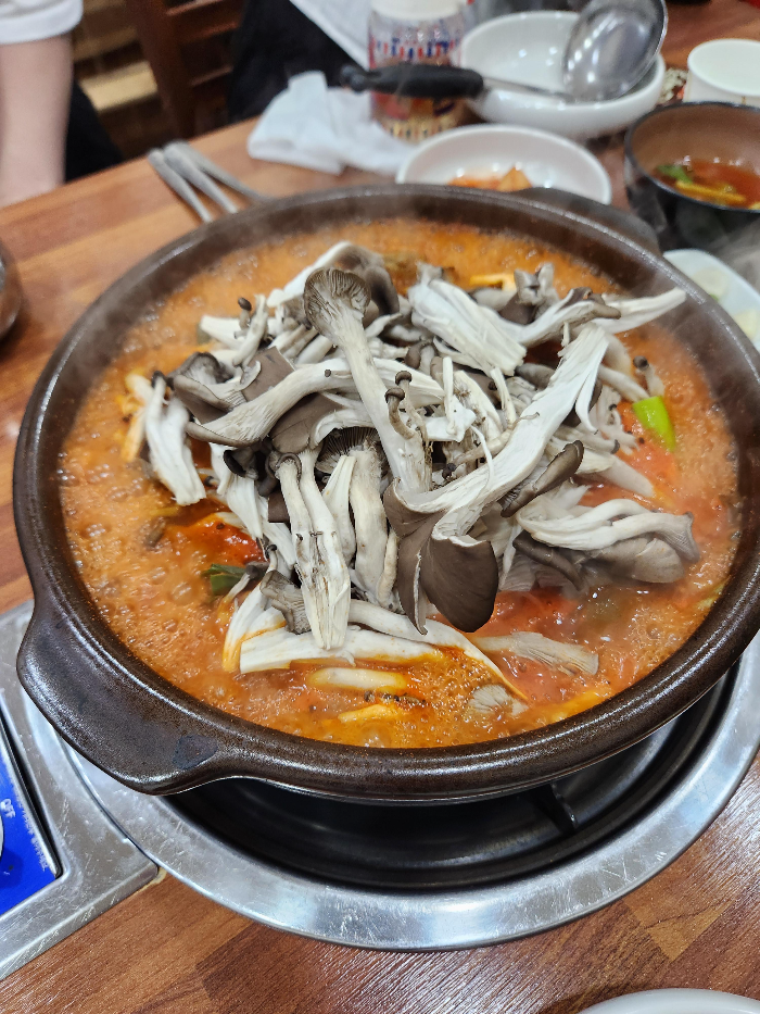 백송짜글짜글 이미지