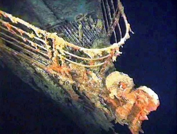 1912년 영국에서 미 뉴욕을 향해 출발하다 빙하에 부딪혀 침몰&#44; 1500명이 사망한 타이타닉호가 해저 4000m 지점에 가라앉은 모습. 1985년에야 발견됐다. /로이터 연합뉴스