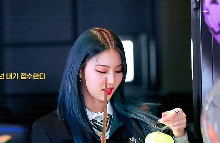 할로윈이라고 올라온 스테이씨 사진 모음.jpg | 인스티즈