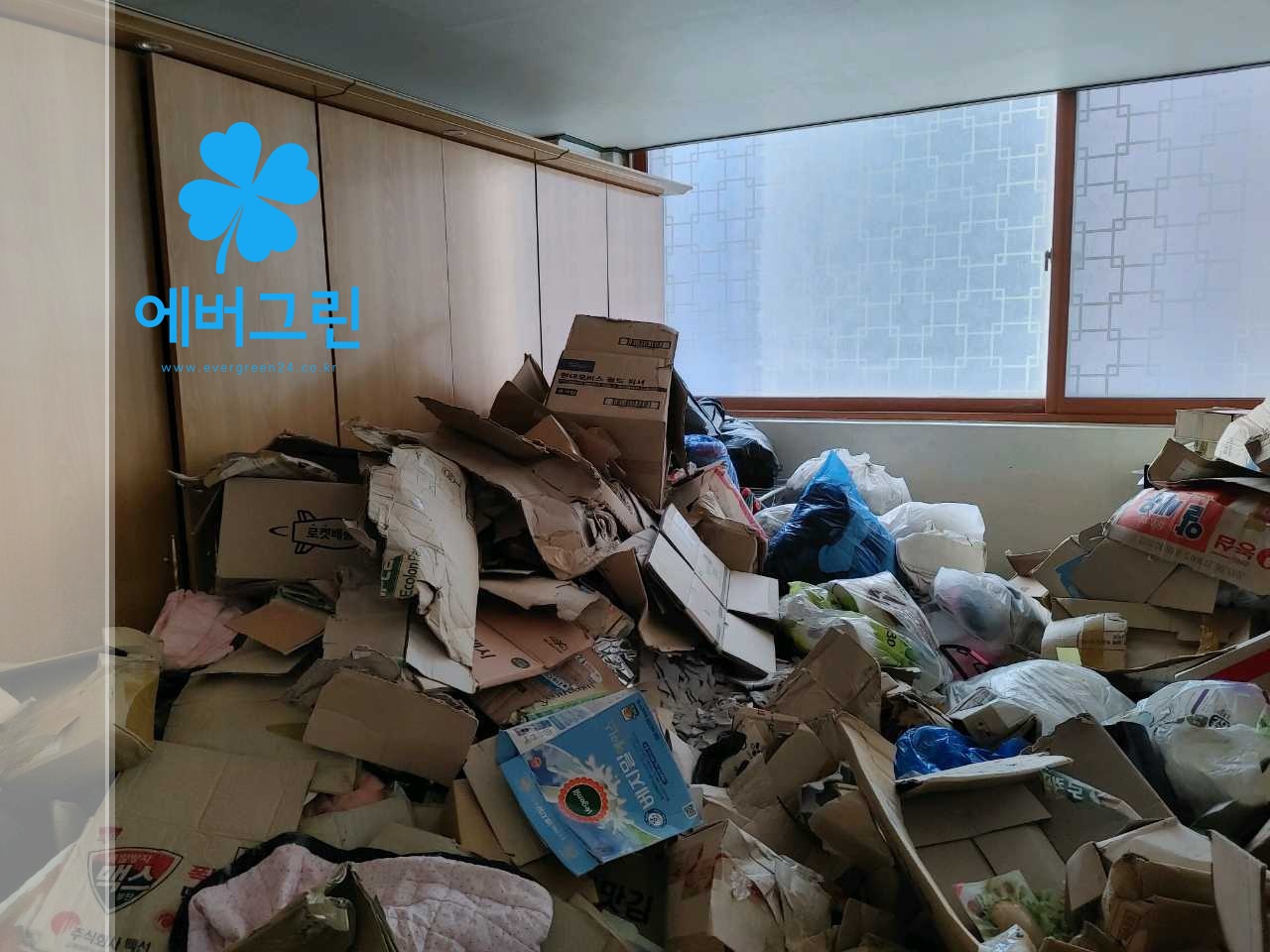  잠실쓰레기집청소 업체 비용가격 쥐와 바퀴벌레까지 확산
