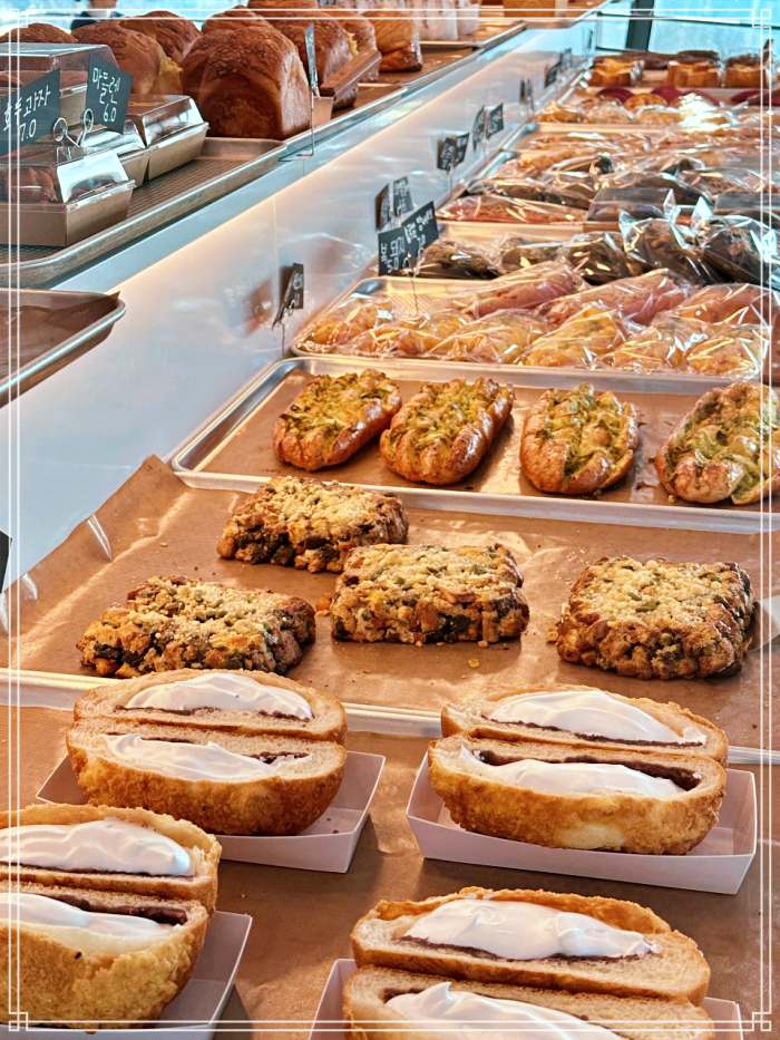  5월 9일 생방송 오늘저녁 경북 안동 타워 맛집 유기농 밀가루, 국산 쌀가루 100가지 빵, 디저트 커피 한 잔 할래요 빵지순례 성지 베이커리 카페 위치