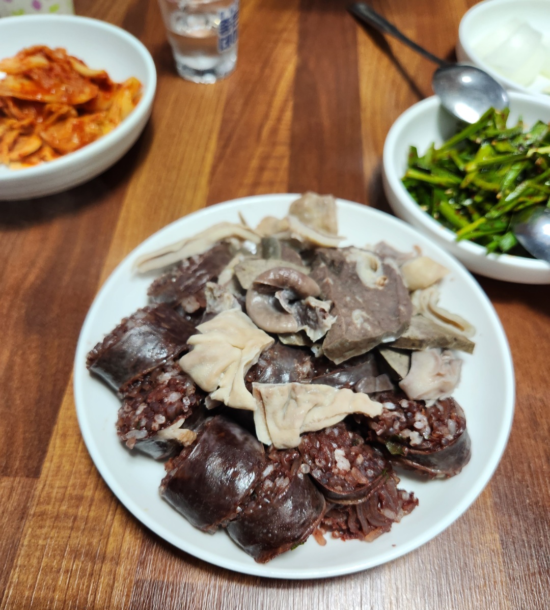 수제순대돼지국밥 이미지