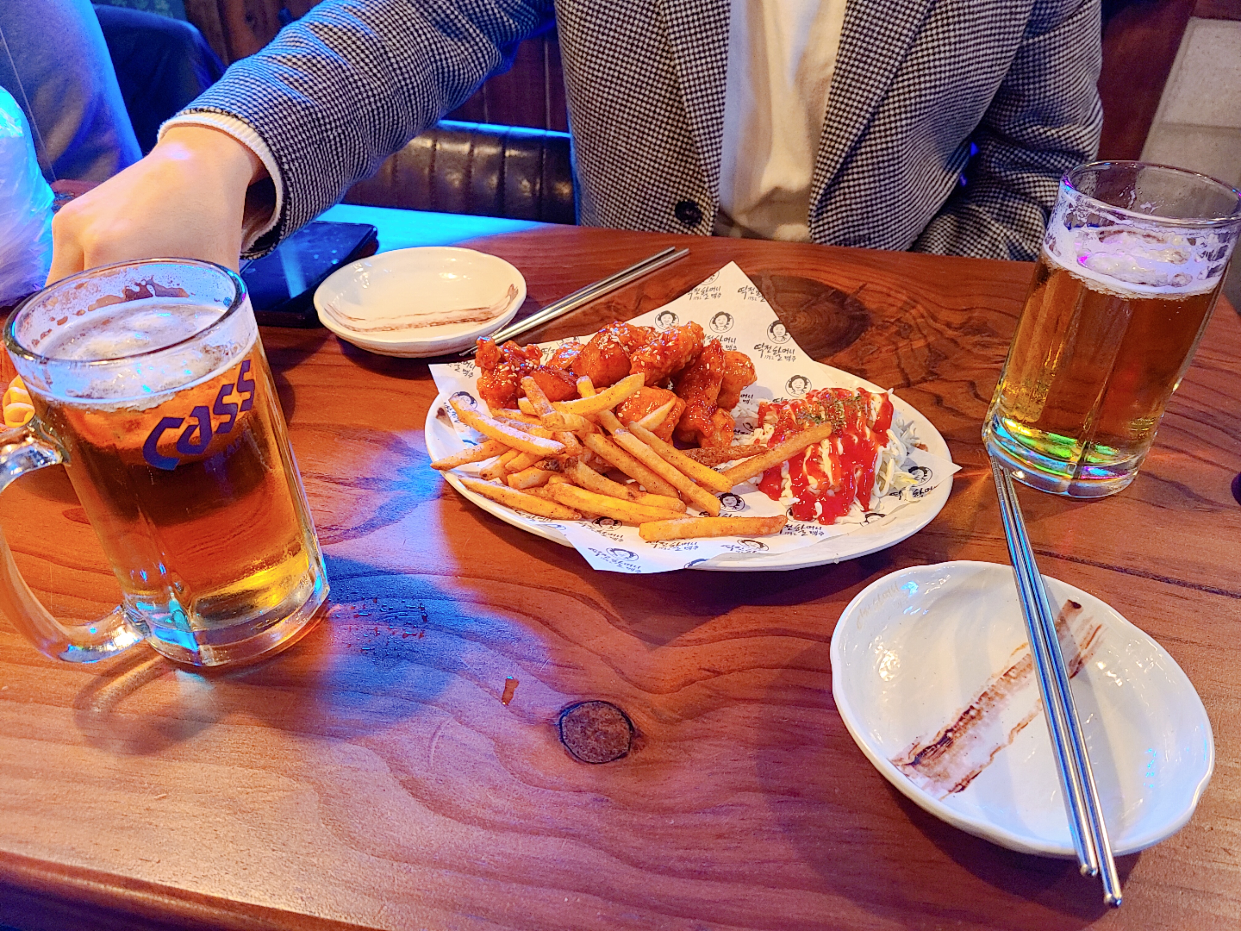  한양대 술집 가벼운 마음으로 즐기기 괜찮은 곳 : 역전할머니맥주